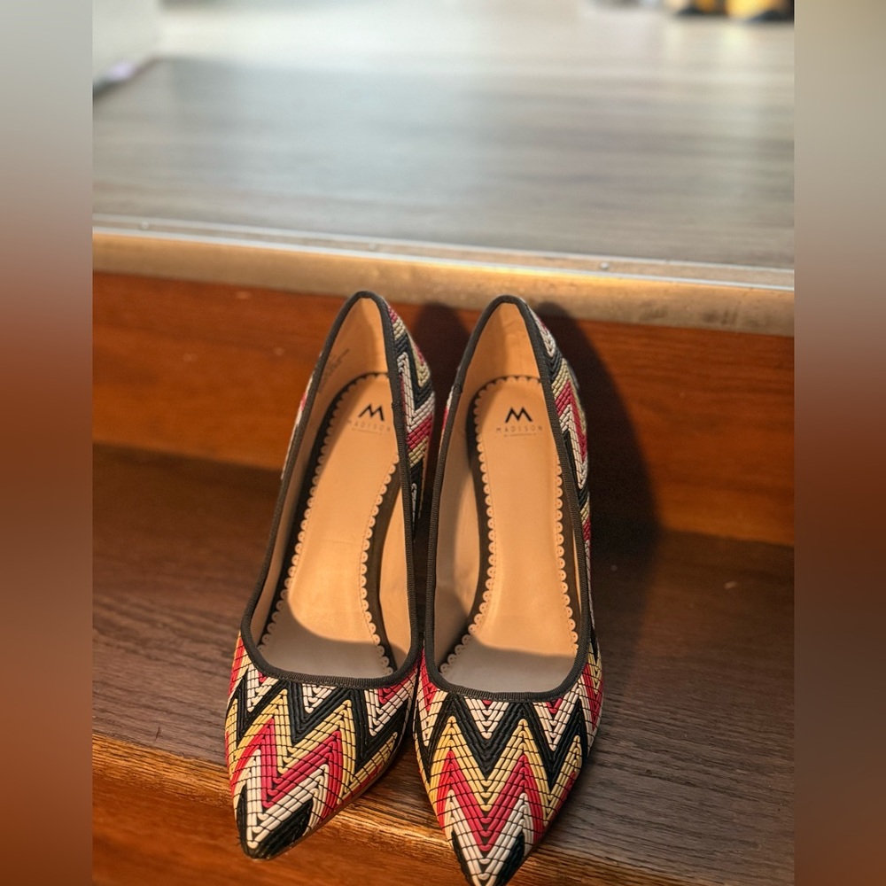Madison Zigzag Heels in Red and Black